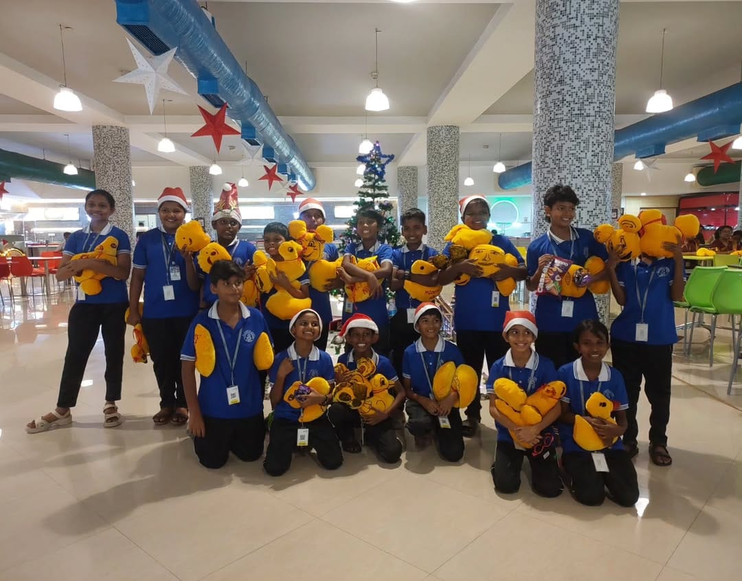 75 volunteers created 75 soft toys to share Christmas joy with children in Kochi, Ernakulam in collaboration with Wipro and Being Jigyaasu.