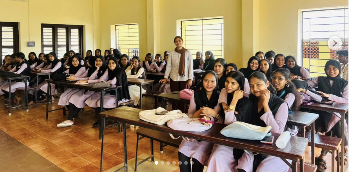 52 students of MES Ponnani College were introduced to the SBI Youth for India Fellowship and career opportunities in the social sector in collaboration with Platform Commons and SBI Foundation at Malappuram.