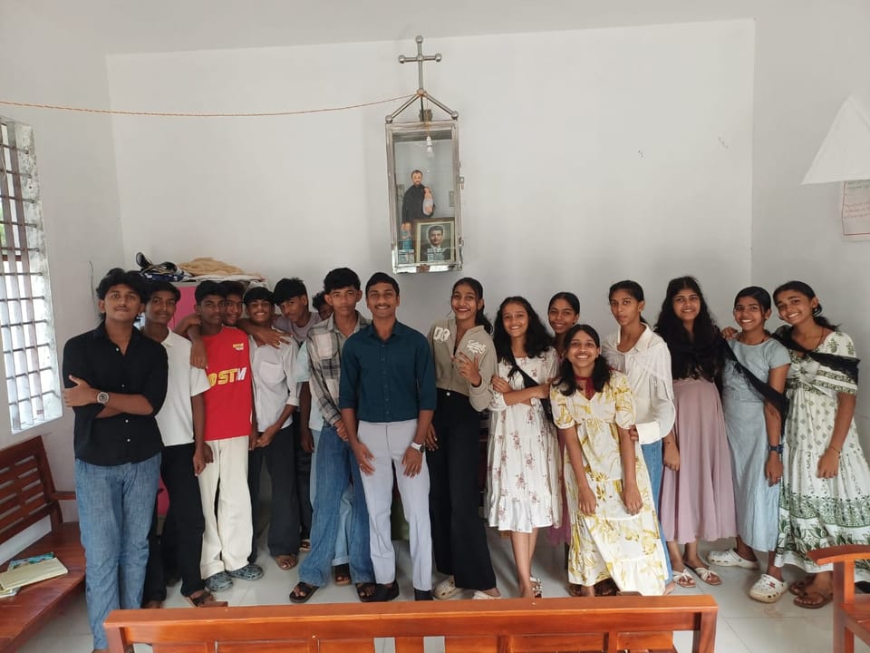 1 volunteer engaged 16  students in an interactive awareness session on the impact of alcohol and substance use at St. Joseph’s Church, Ernakulam.